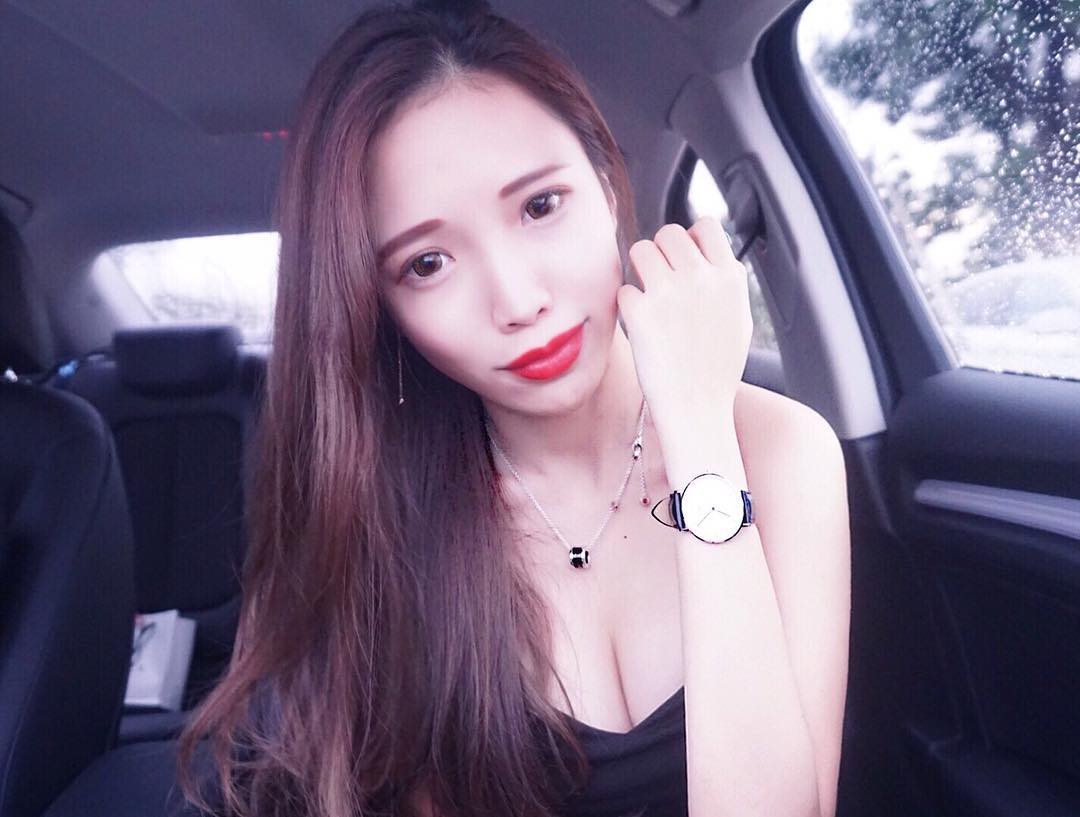 蓝星蕾Amber Na- 身形娇小却饱满的新加坡小妹