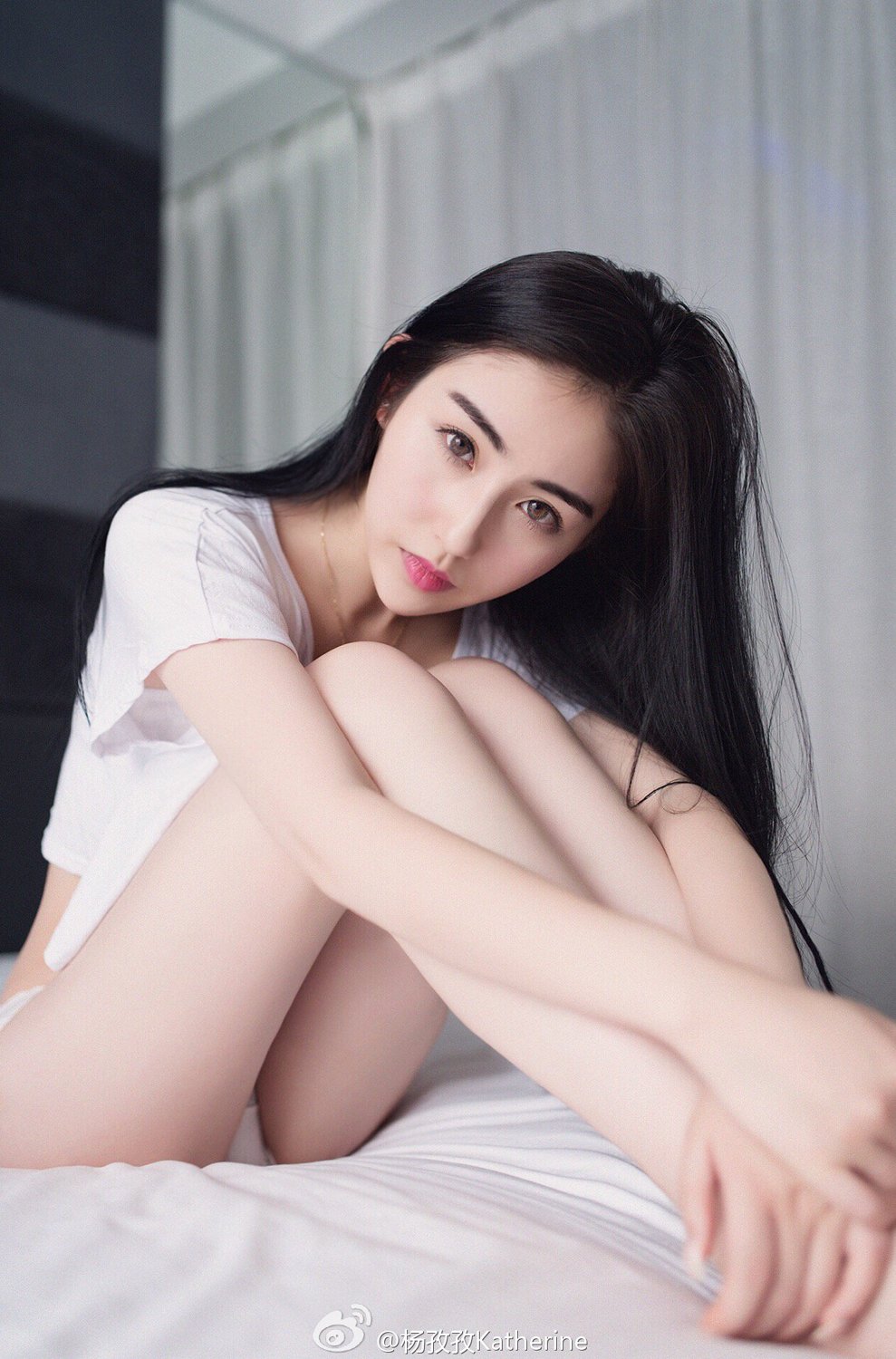杨甜甜- 气质甜姐儿私房美图