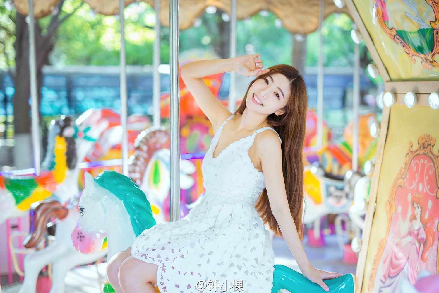 王云Vera Wang- 萝莉小清新唯美私拍写真