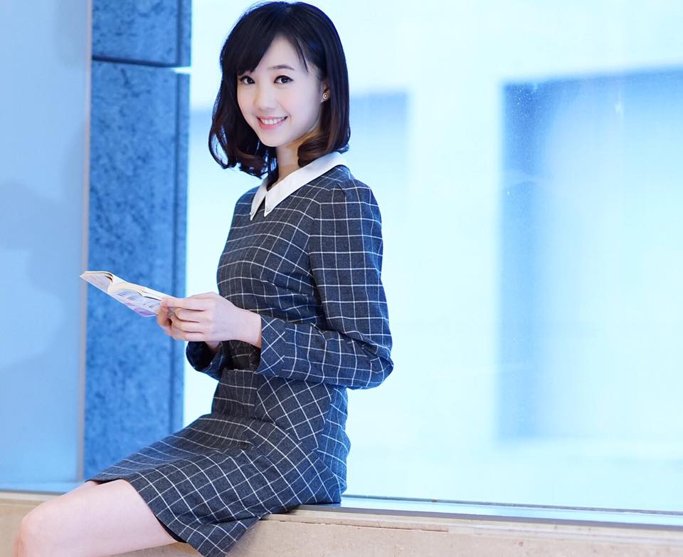 蔡宜静- TVBS人气女主播FB私房照