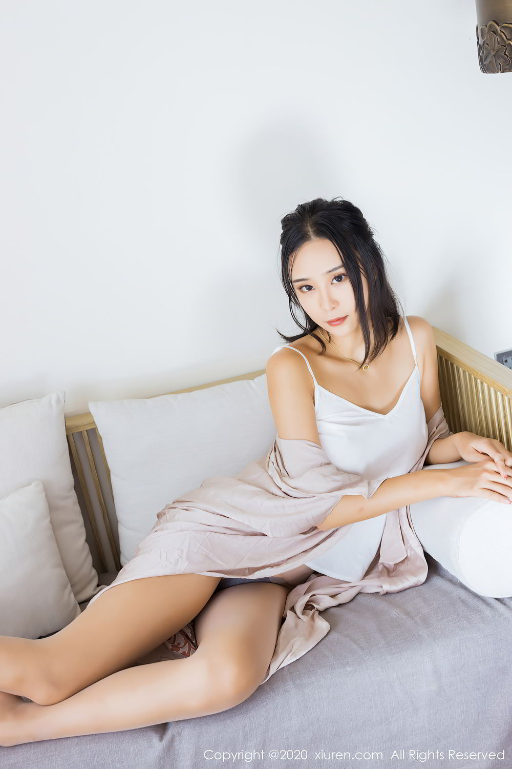 [XiuRen]高清写真图 2020.08.11 No.2426 蓝夏Akasha