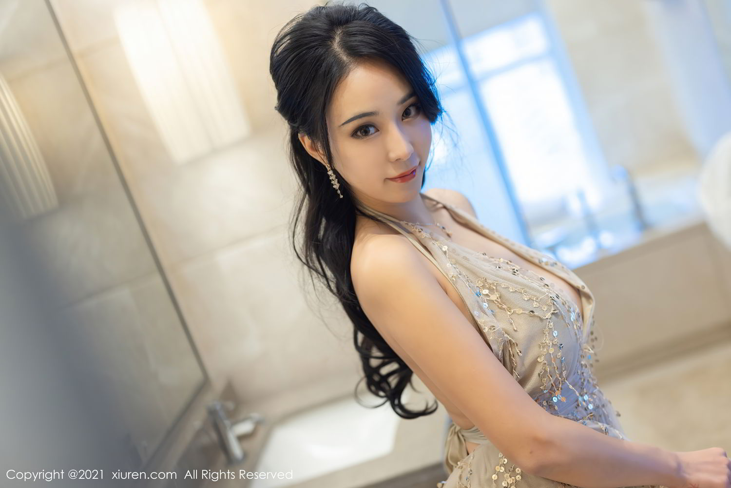 [XiuRen]高清写真图 2021.05.07 VOL.3378 蓝夏Akasha