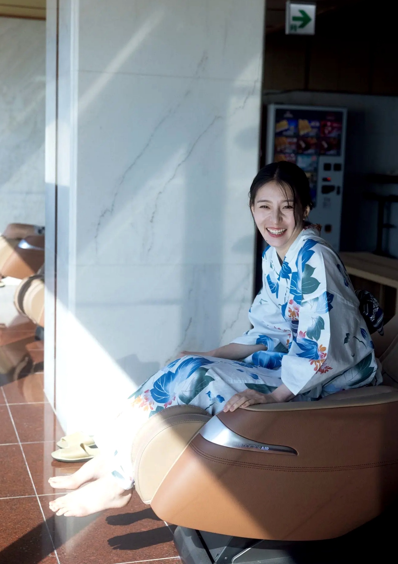 宮原華音 - K.O～kanon origin～ [111P] 日本女神户外比基尼与居家私房写真
