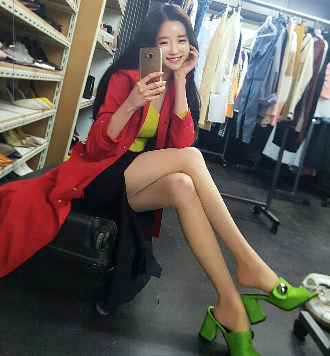 Ban Seo Jin- 南韩超正美腿模特儿