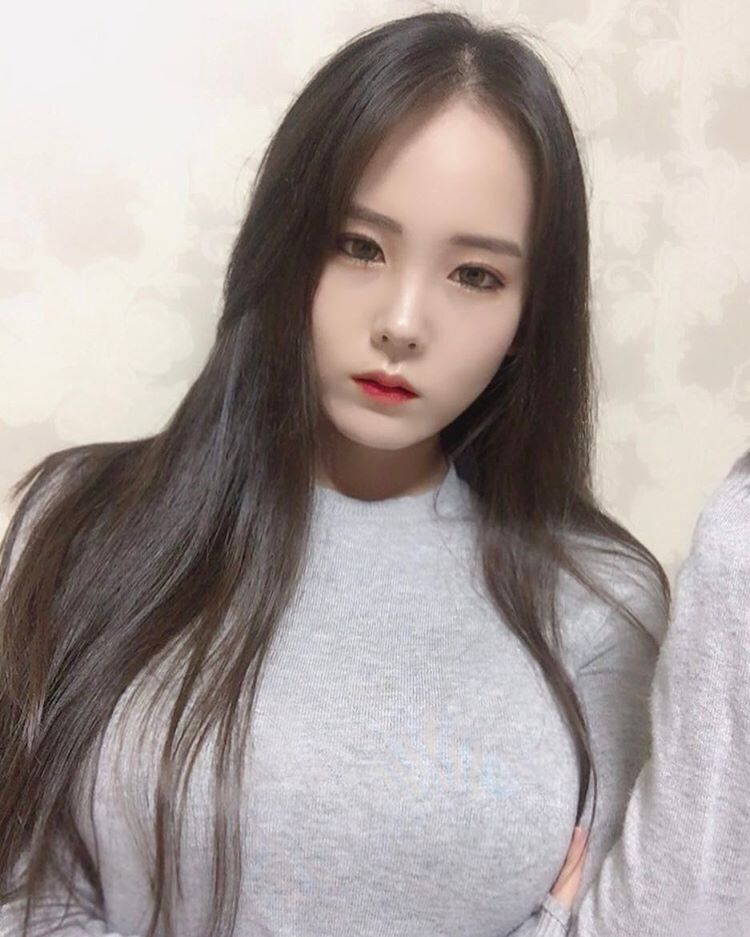 池仁月(지인월)- 萌气十足的奶牛妹子