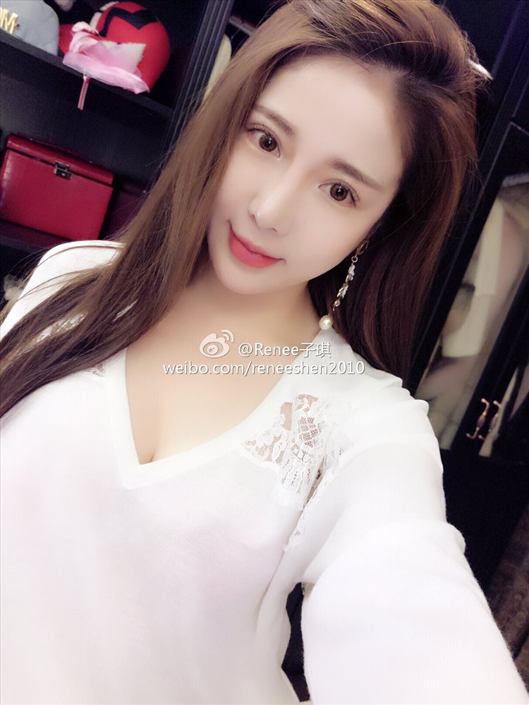Renee子琪- 微博时尚自拍美照