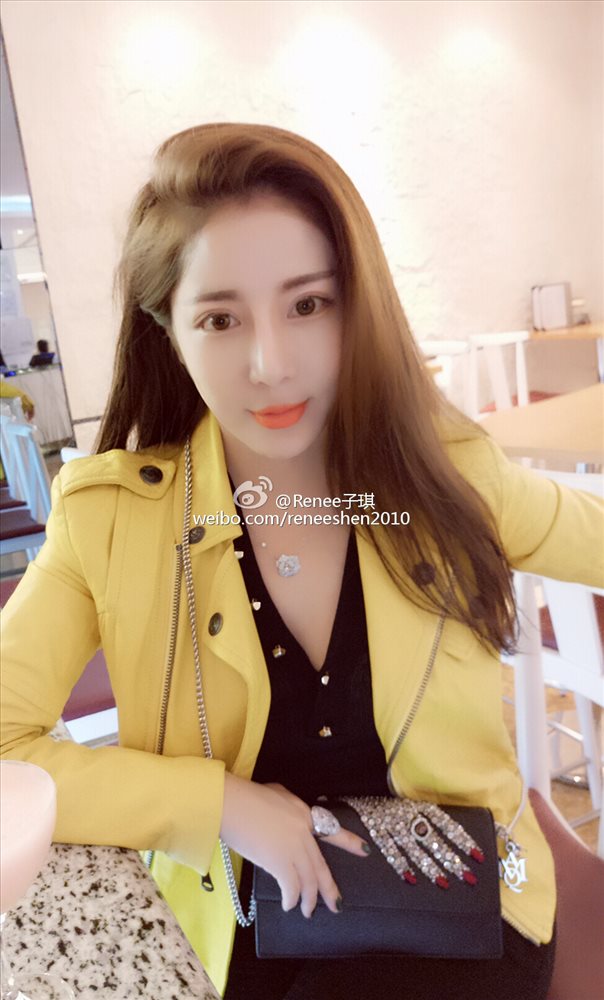 Renee子琪- 微博时尚自拍美照