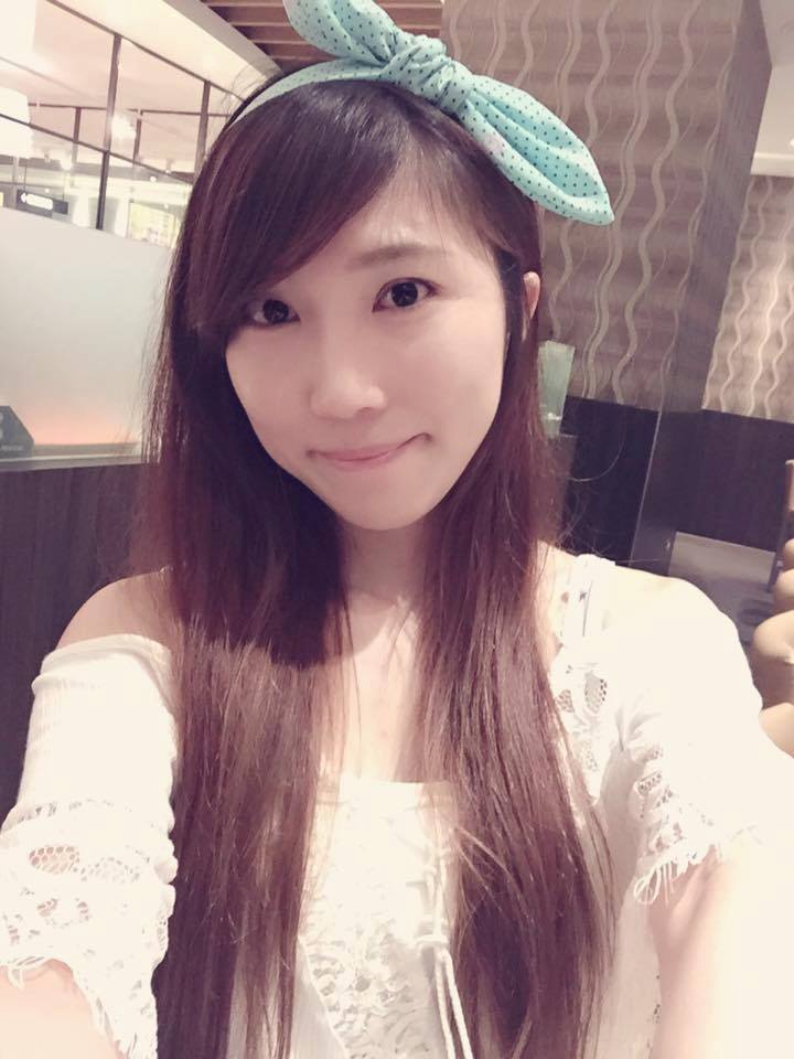 凤梨妹- 电竞女神FB美照合集