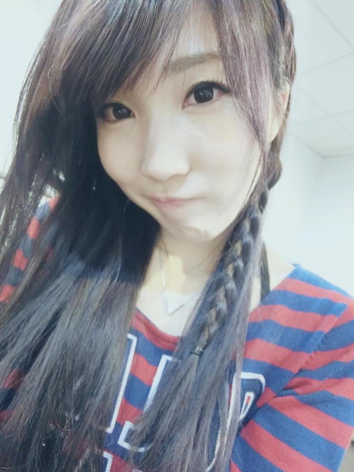 凤梨妹- 电竞女神FB美照合集