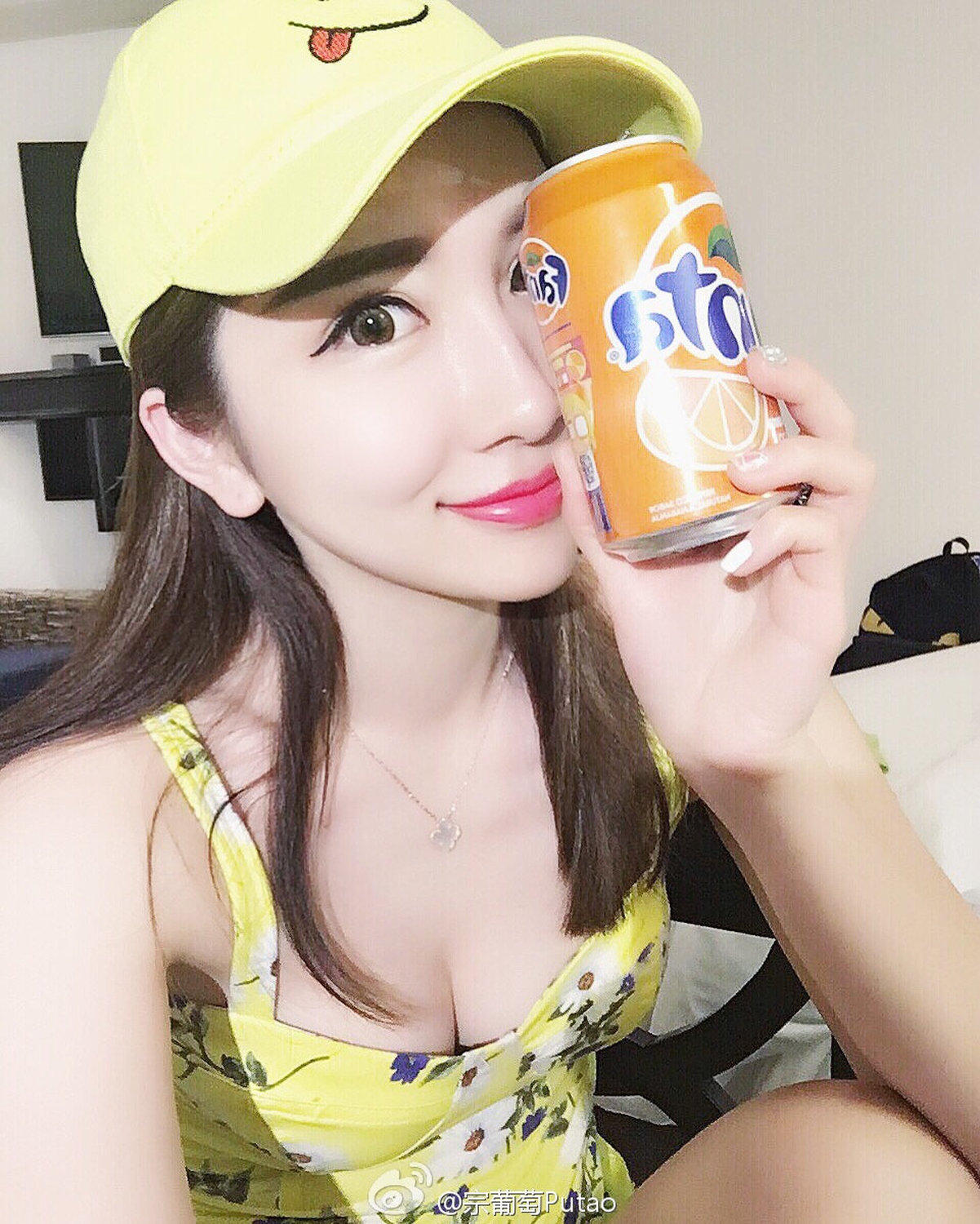 宗葡萄- 时尚美女微博私房照