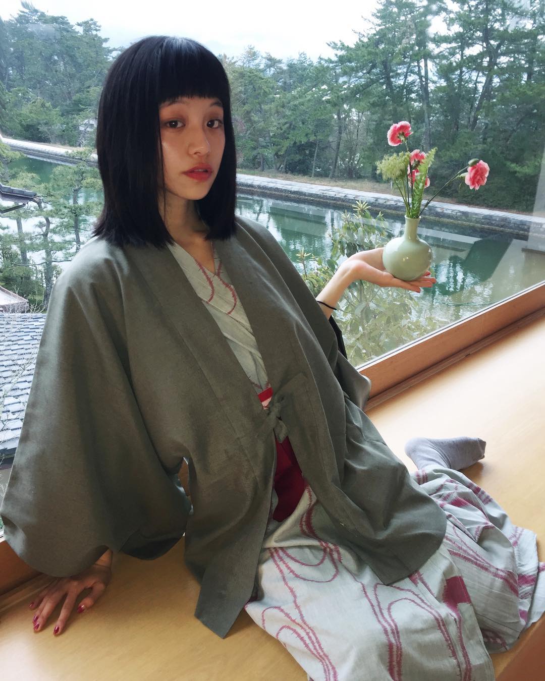 る鹿(邢鹿)- 空灵系女孩三次元混搭美图