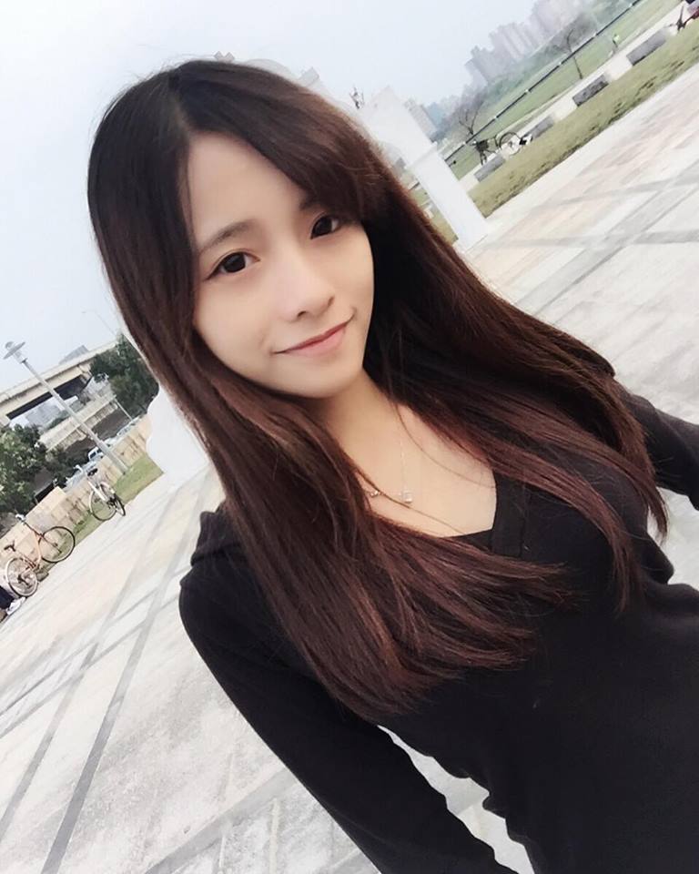 萧卉君- 卖红豆饼的超正妹子