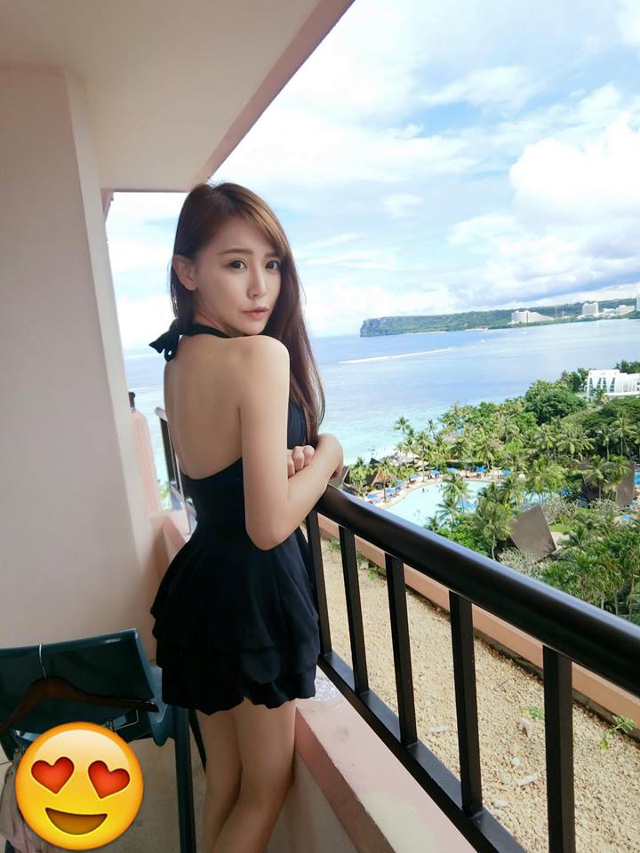 17直播台柱美女张摸摸 好身材真的可以摸