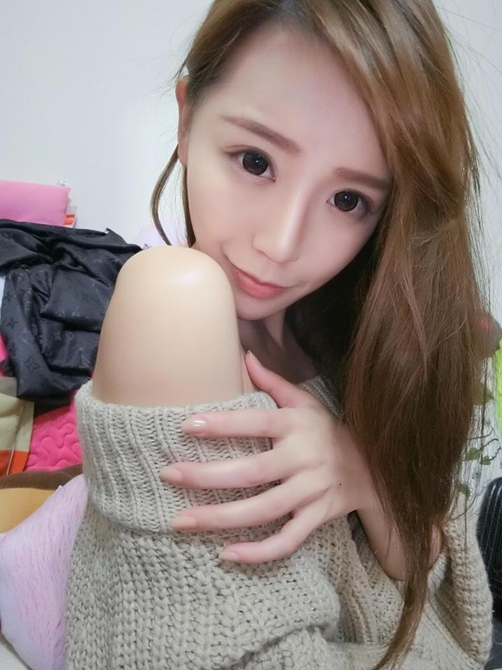 17直播台柱美女张摸摸 好身材真的可以摸