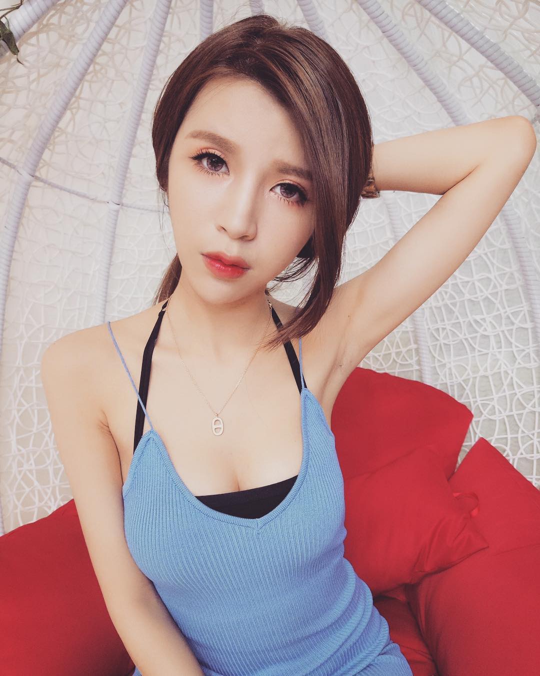 人气网模刘子瑜Vicky 魔鬼身材性感尤物