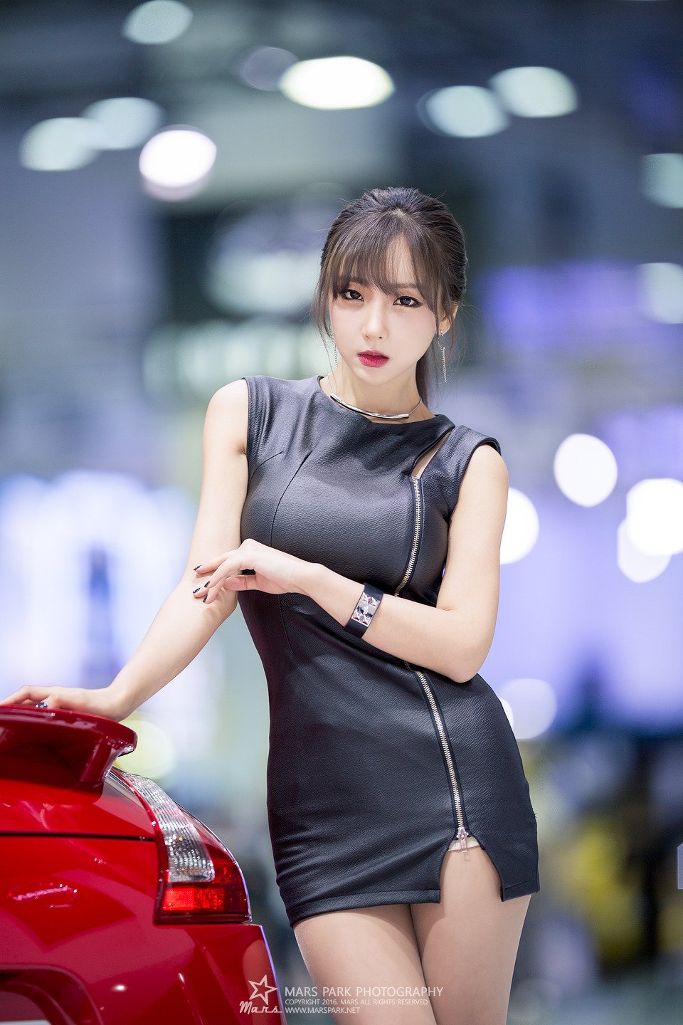 韩国美女Kim Mina 眼角美人痣倍撩人