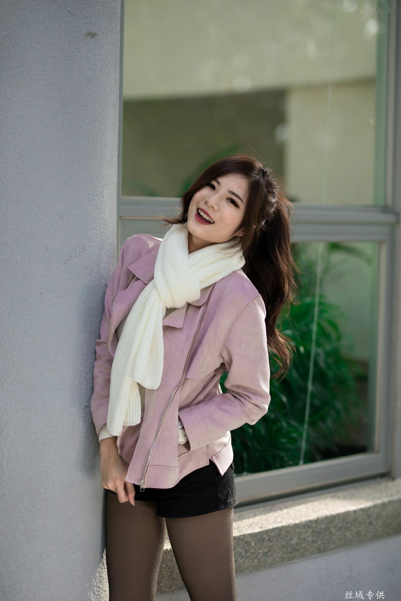Gallery - 台湾正妹方唯真《青年公园》唯美户外丝袜写真，清新甜美冬日时尚穿搭台湾清新气质户外治愈系 Chubby唯真女神私房照_秀色女神 - image 14