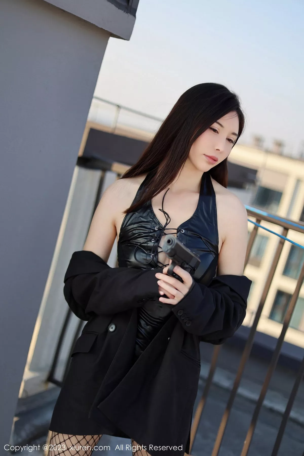 [XiuRen]高清写真图 2023.12.07 No.7772 曼柔 美腿御姐