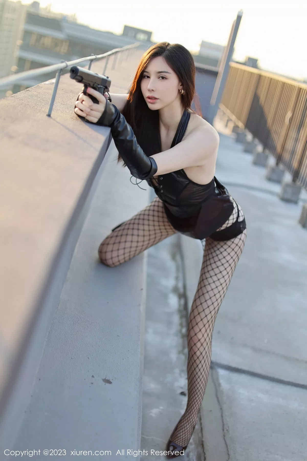 [XiuRen]高清写真图 2023.12.07 No.7772 曼柔 美腿御姐