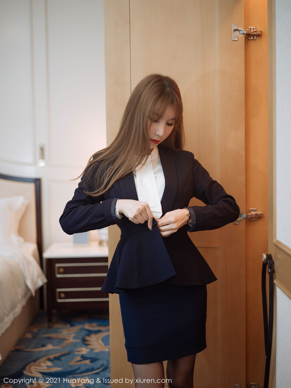 [HuaYang]高清写真图 2021.04.30 VOL.397 周于希Sandy