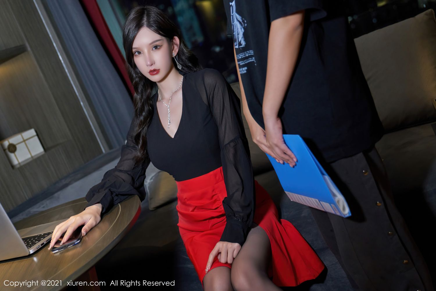 [XiuRen]高清写真图 2021.10.15 No.4075 周于希Sandy