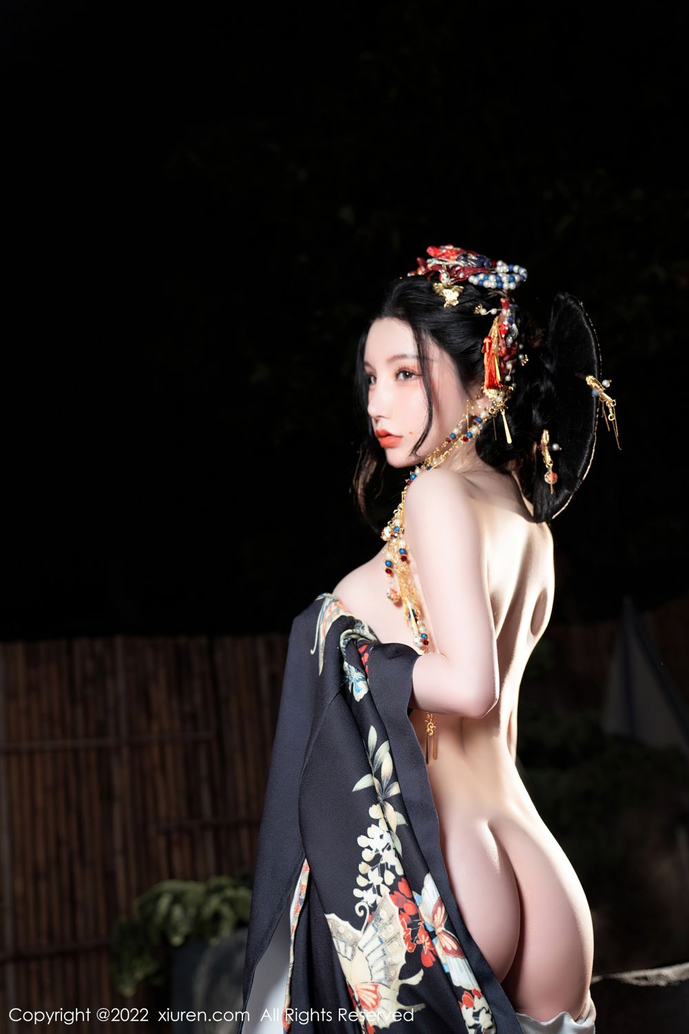 [XiuRen]高清写真图 2022.09.02 No.5537 周于希Sally