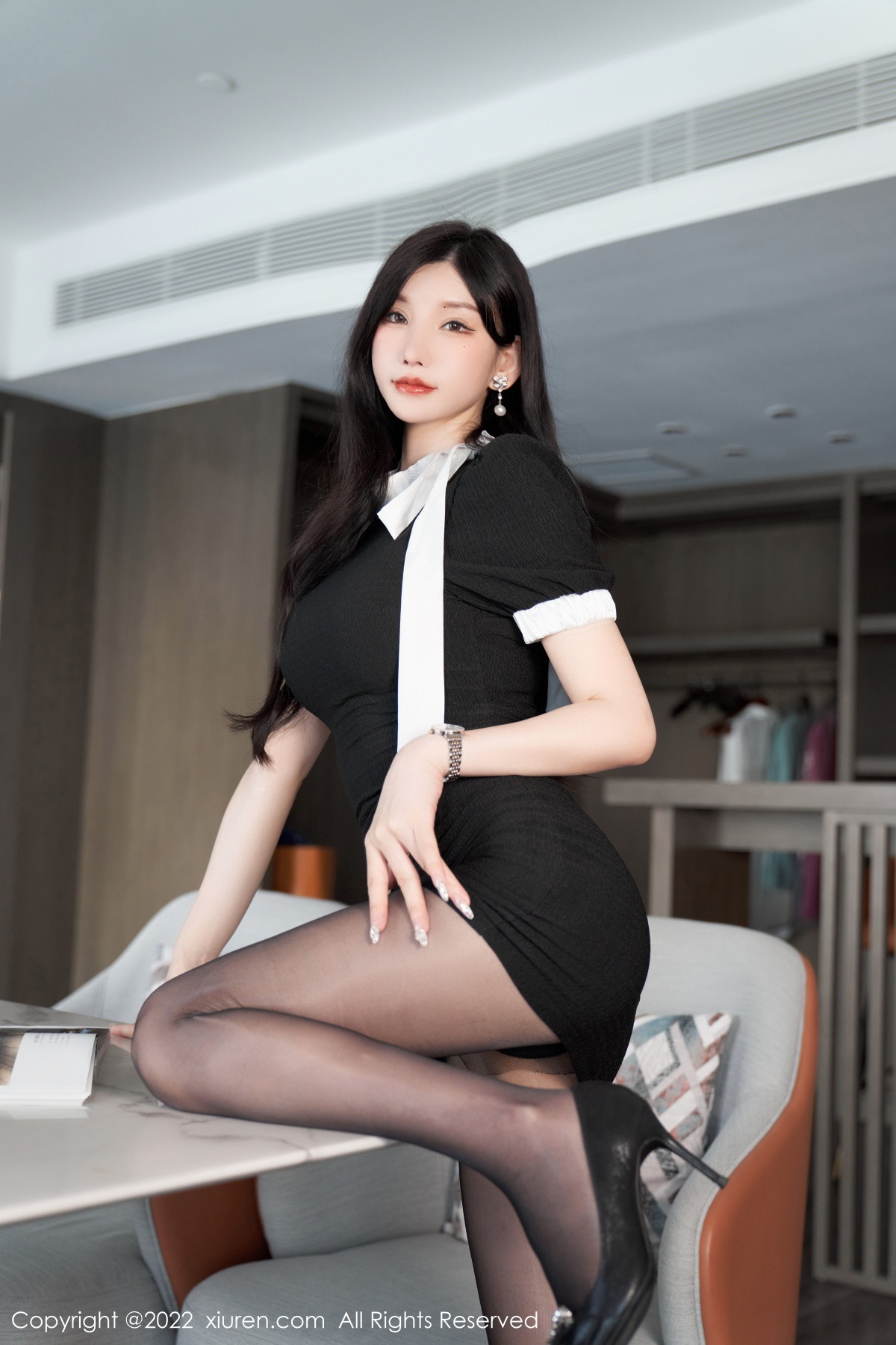 [XiuRen]高清写真图 2022.11.11 No.5848 周于希Sally 黑丝美臀