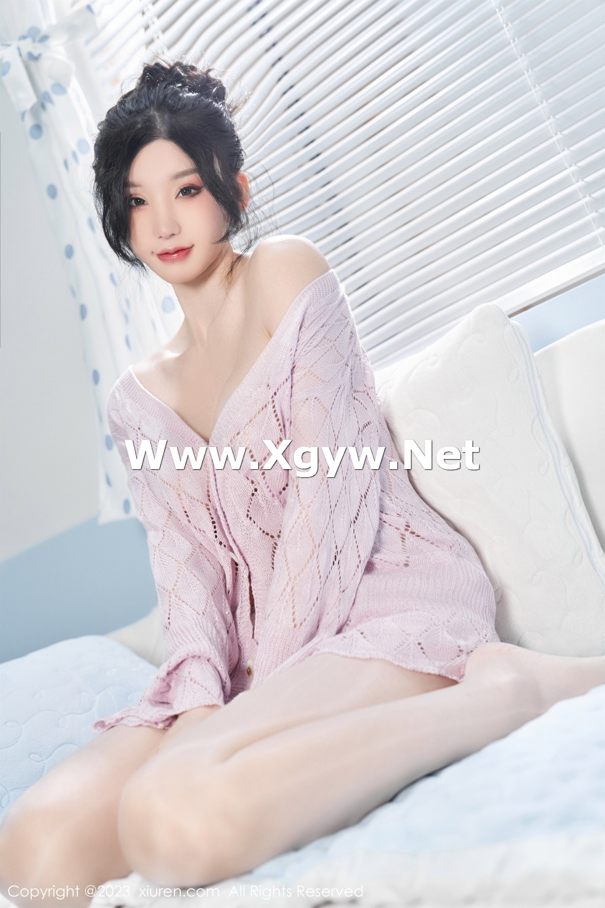 [XiuRen]高清写真图 2023.04.14 No.6580 周于希Sally 妩媚美腿