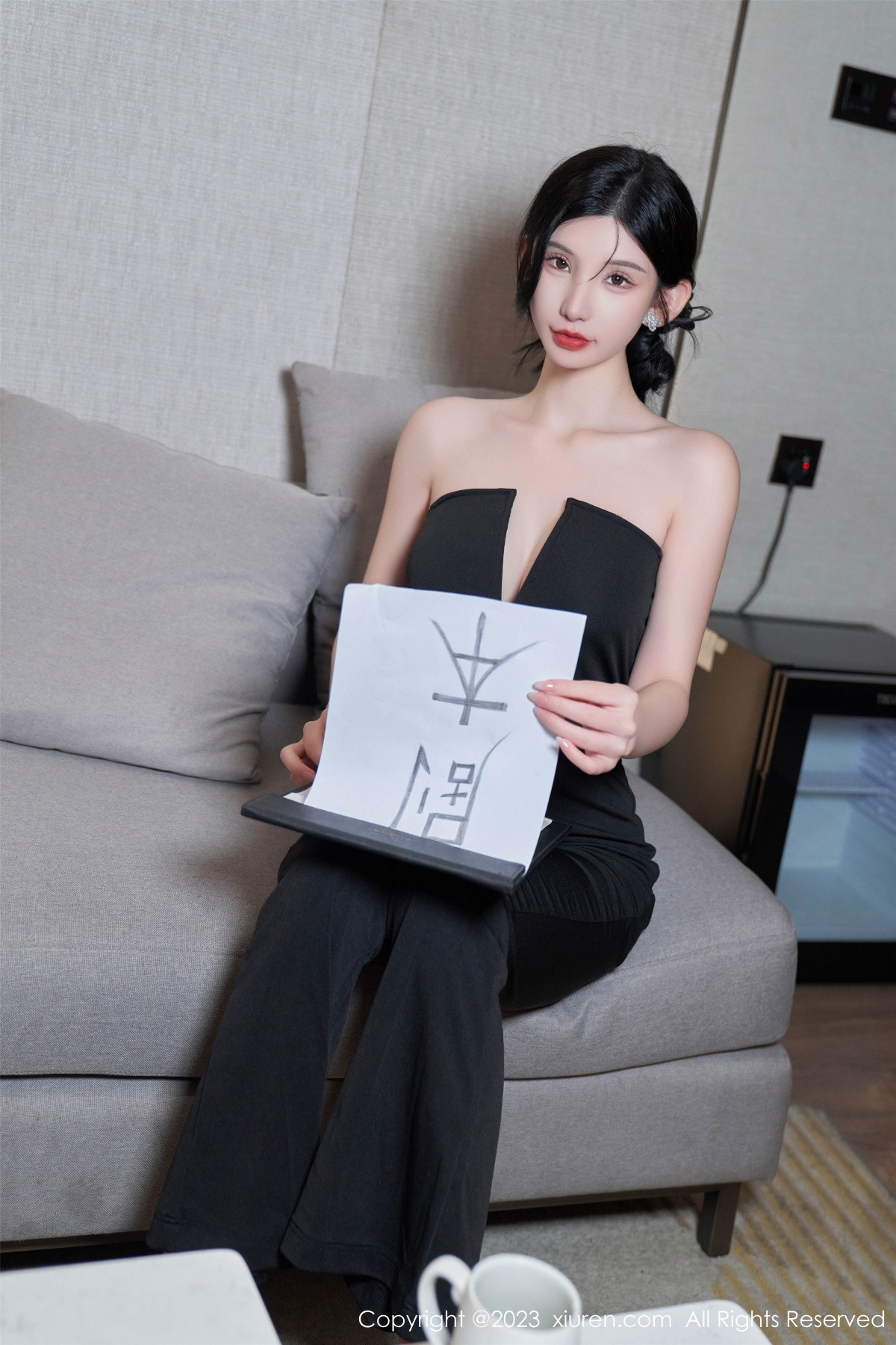 [XiuRen]高清写真图 2023.08.25 No.7289 周于希Sally 丰腴美臀