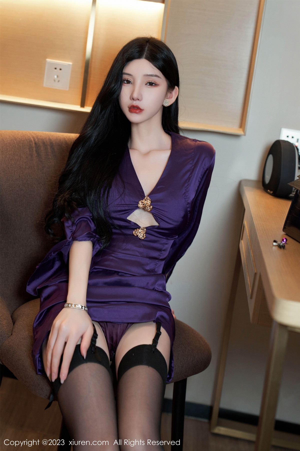 [XiuRen]高清写真图 2023.09.15 No.7398 周于希Sally 丝袜美臀