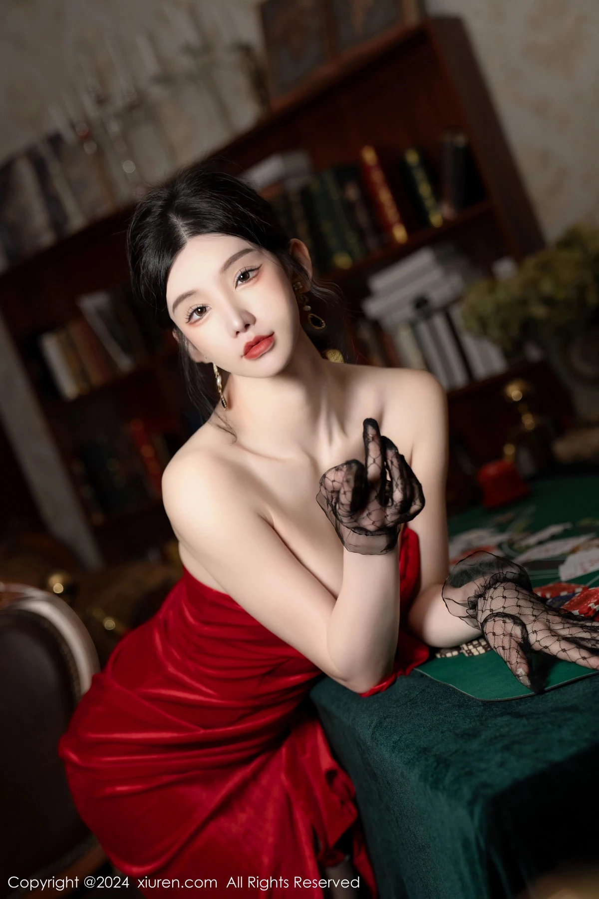 [XiuRen]高清写真图 2024.02.08 No.8097 周于希Sally 黑丝美臀
