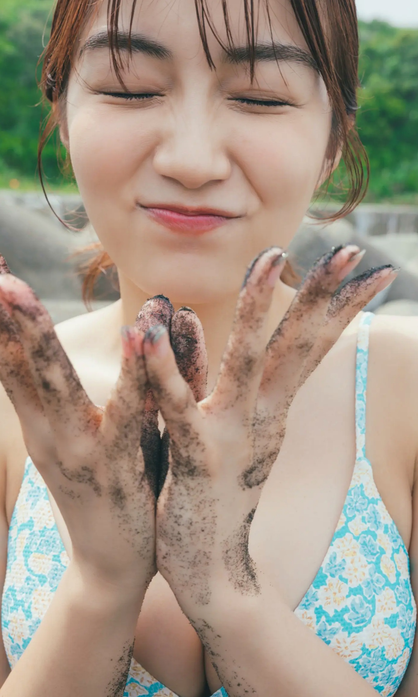黒木ひかり《LOVE》日系美少女性感比基尼与私房内衣写真