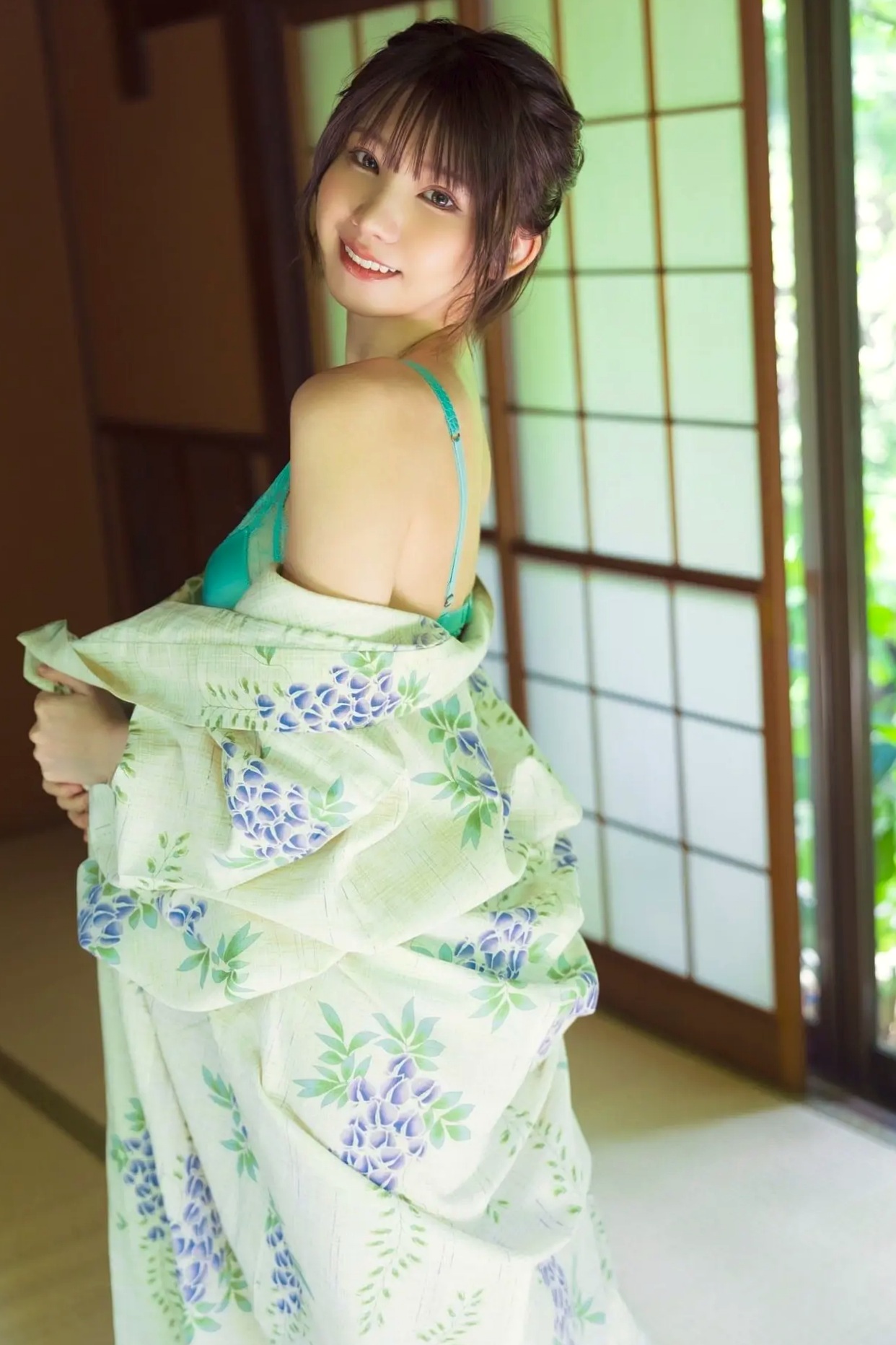Gallery - えなこ - 和室でときめき 日系和服私房写真 清纯内衣女神大片日本和服清纯内衣私房照 Enako女神私房照_秀色女神 - image 31