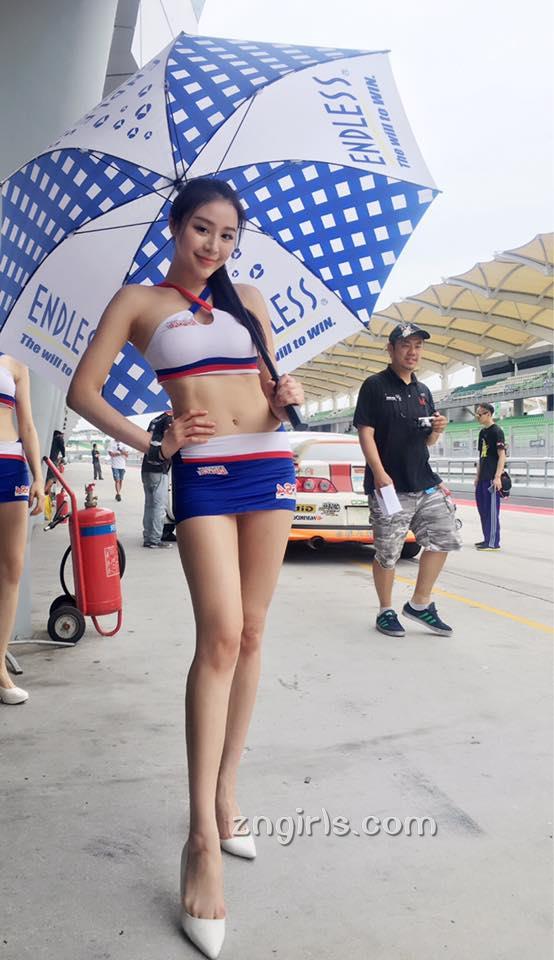 运动女神Lena莉娜 强烈热浪来袭