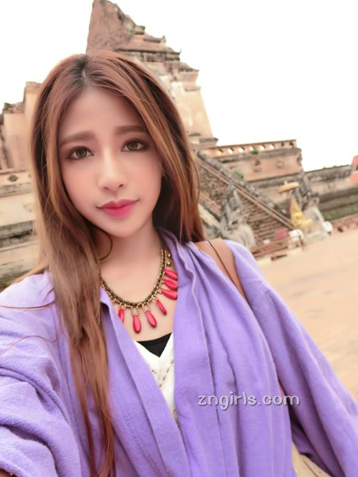 「触觉系」正妹陈予Fairy 厌世脸外拍女神私房照