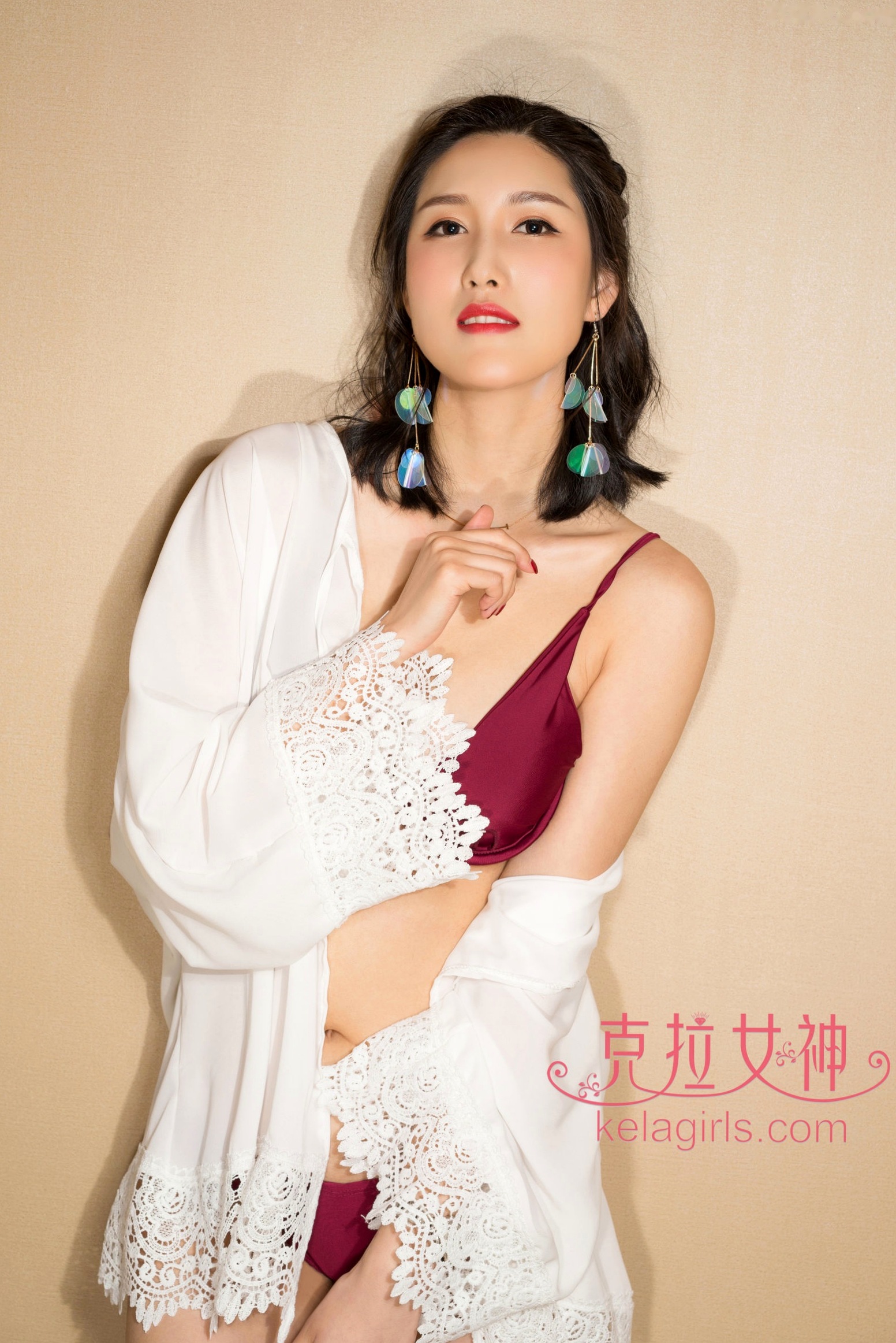 Gallery - KelaGirls克拉女神-2018.05.21-王睿-清凉一夏：室内私房比基尼搭蕾丝罩衫写真性感诱惑比基尼私房照女神 王睿女神私房照_秀色女神 - image 14