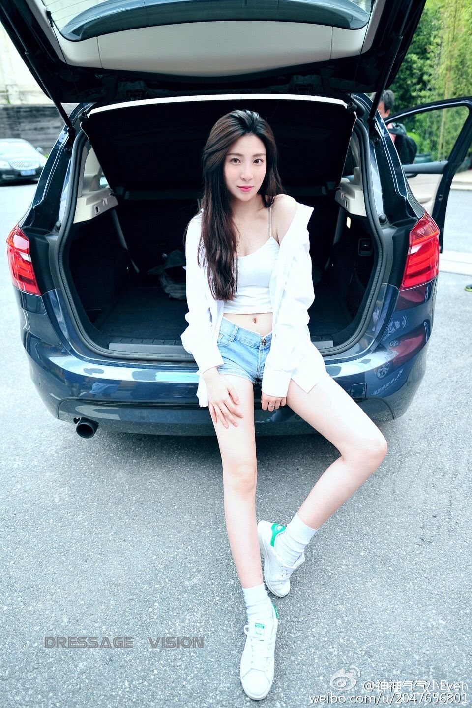 温柔女孩顾伊雯 时尚微博写真