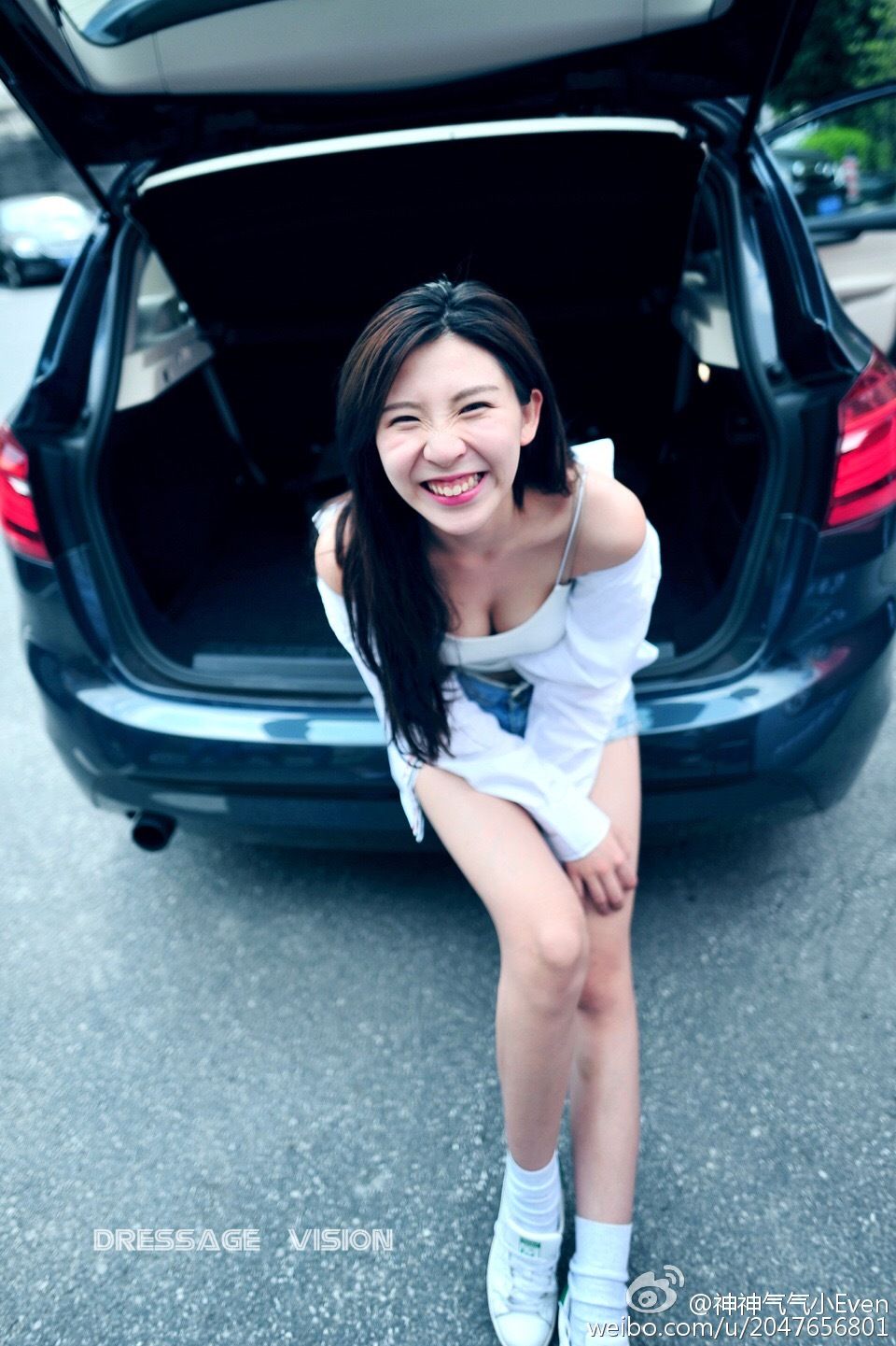 温柔女孩顾伊雯 时尚微博写真