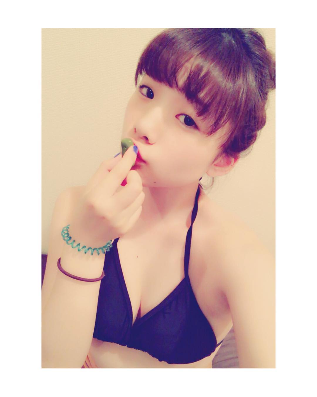 清纯美女满川晴月 稚嫩萝莉私房照