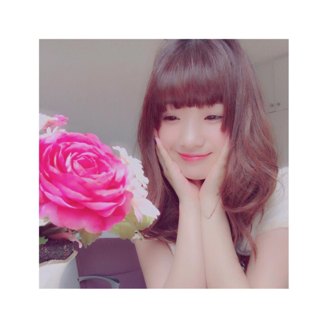 清纯美女满川晴月 稚嫩萝莉私房照