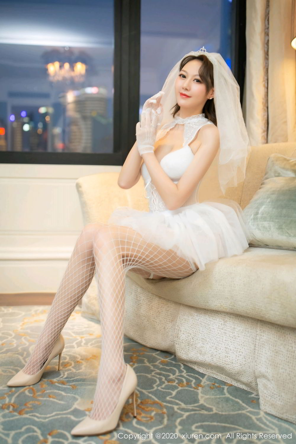 [XiuRen]高清写真图 2020.07.14 No.2328 艺轩