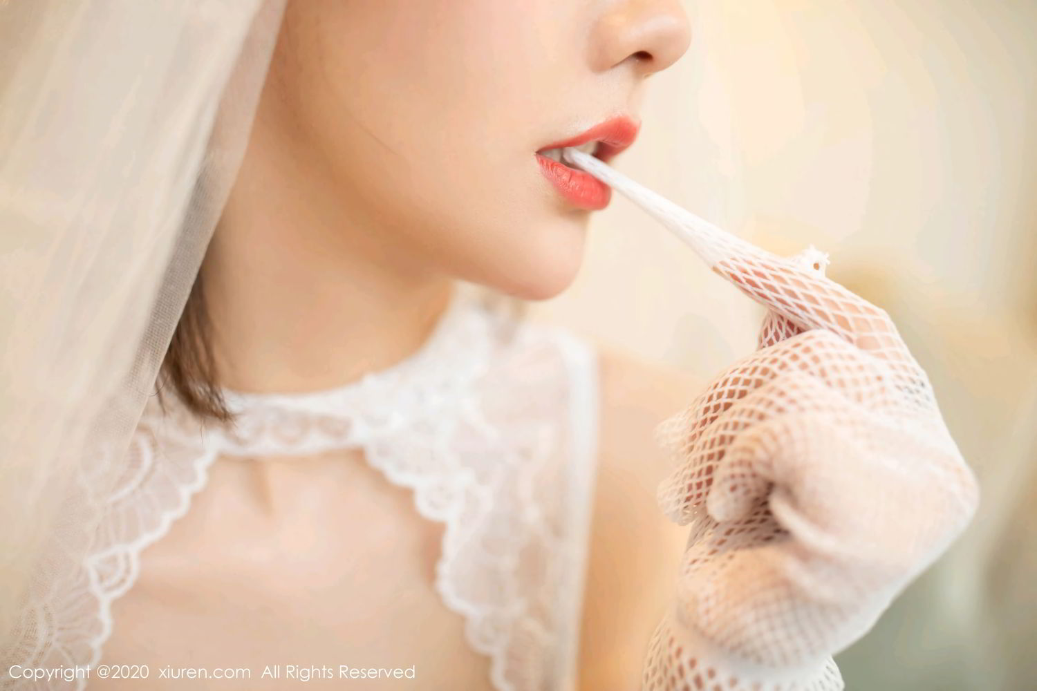 [XiuRen]高清写真图 2020.07.14 No.2328 艺轩