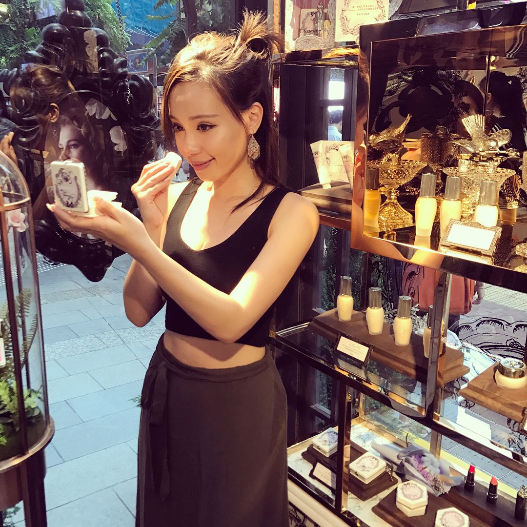 澳洲海归美女Angela Ng 青春靓丽活力无限