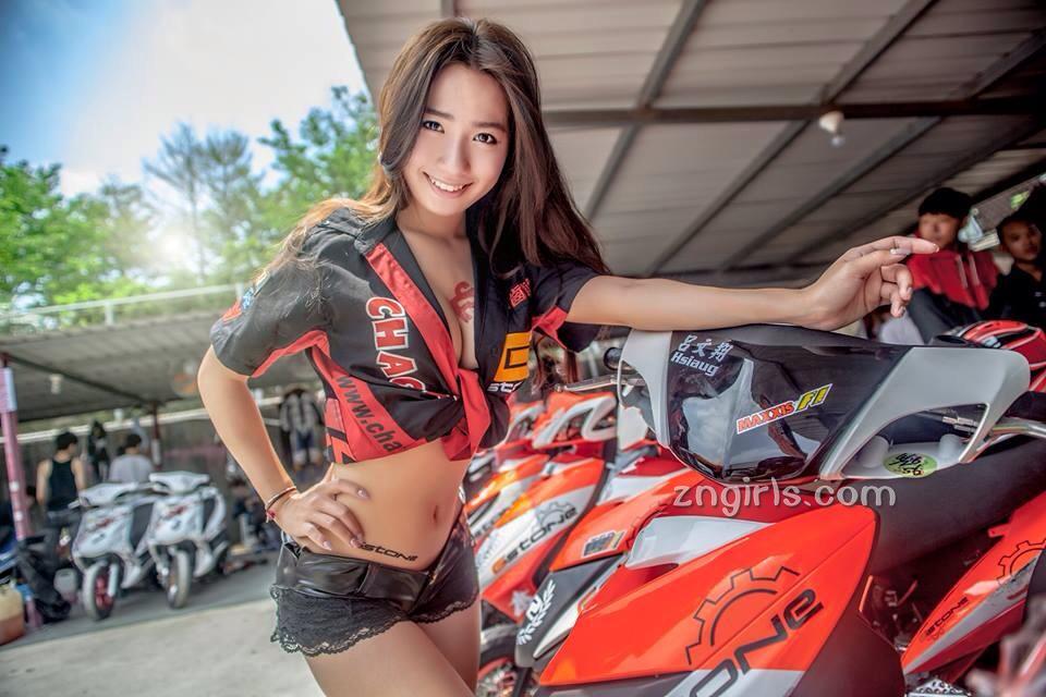 台湾正妹林晏愉 清新甜美根本天菜