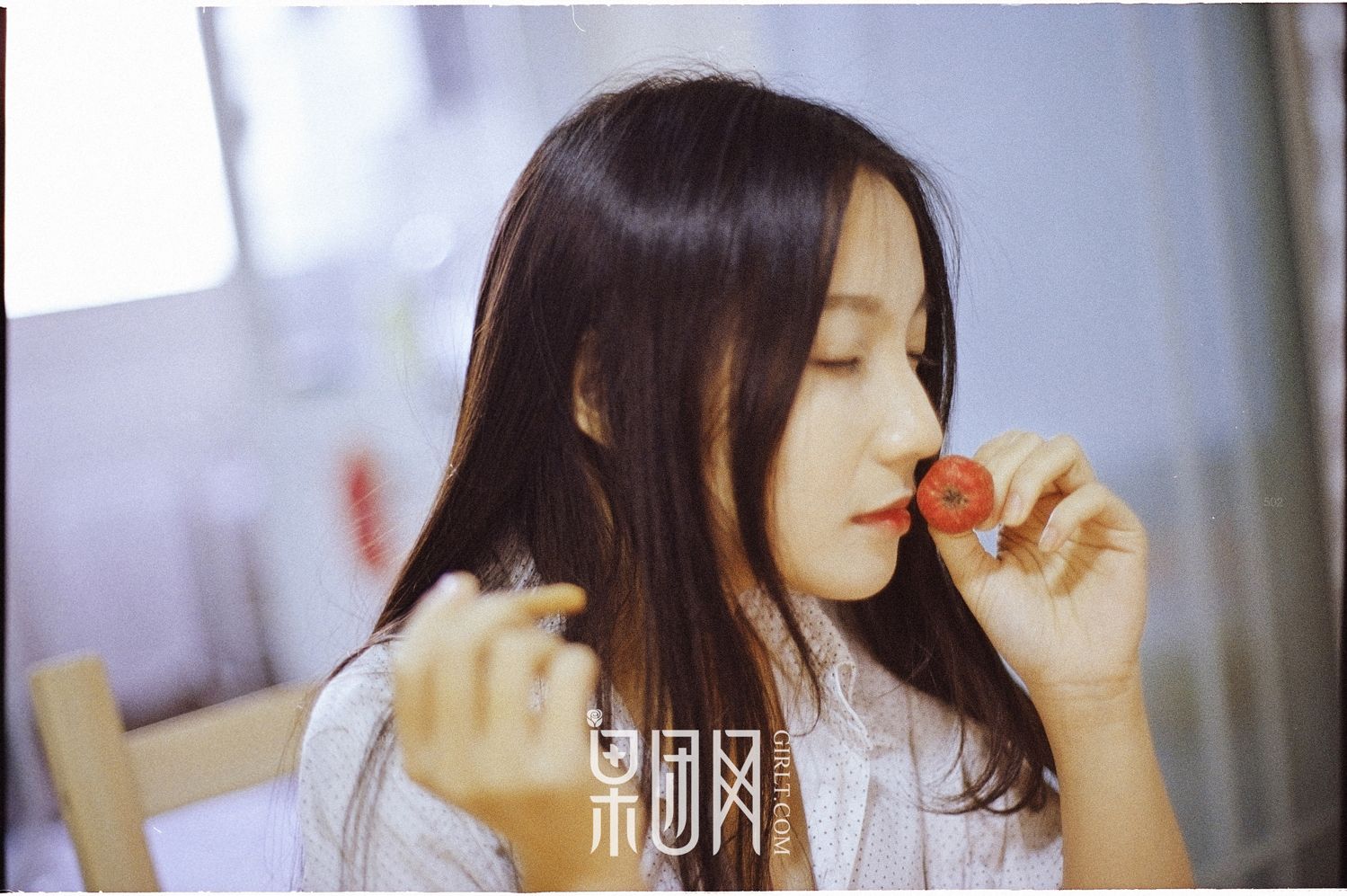 甜美女神范雅惠 牛奶般雪白肌肤