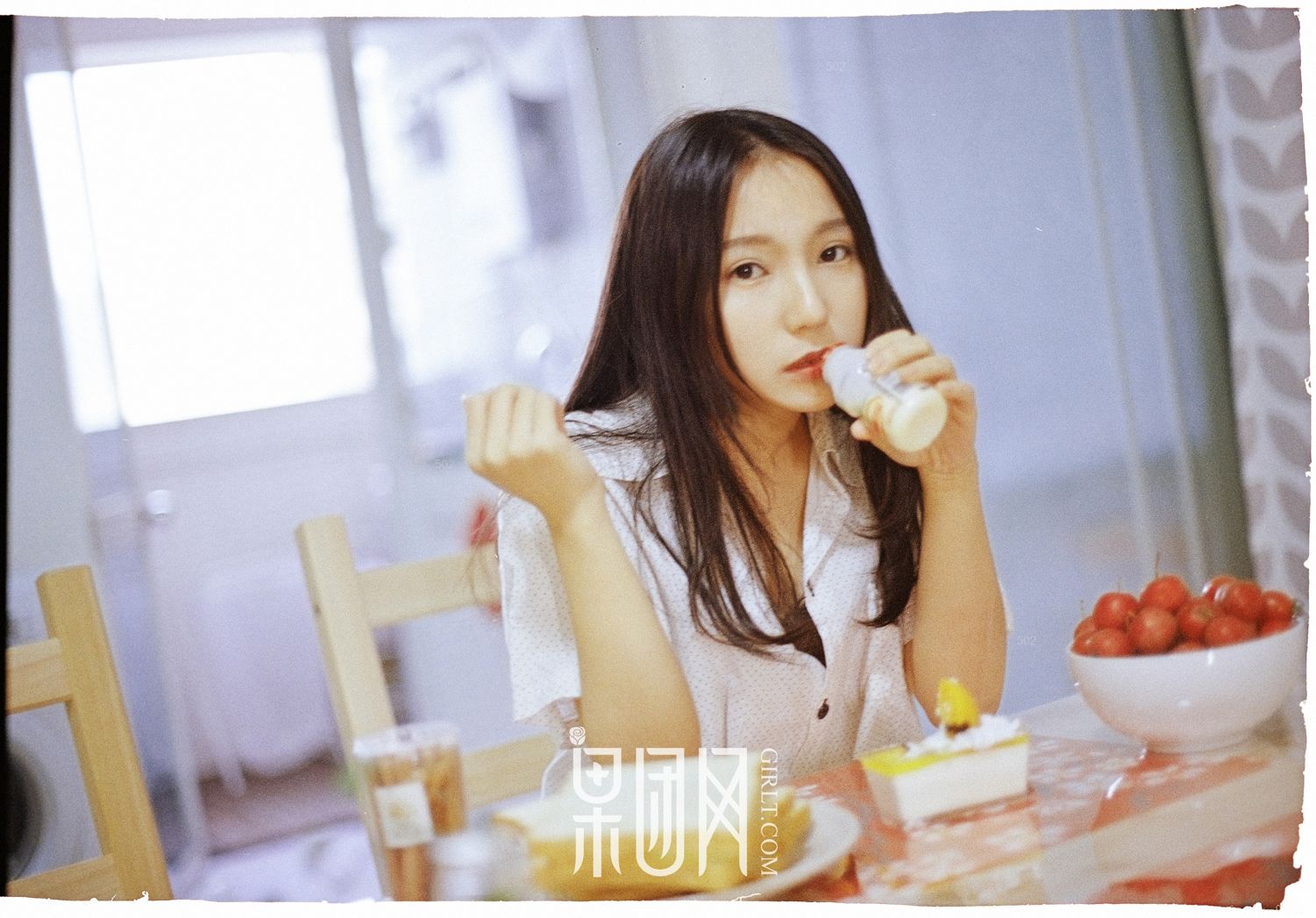 甜美女神范雅惠 牛奶般雪白肌肤