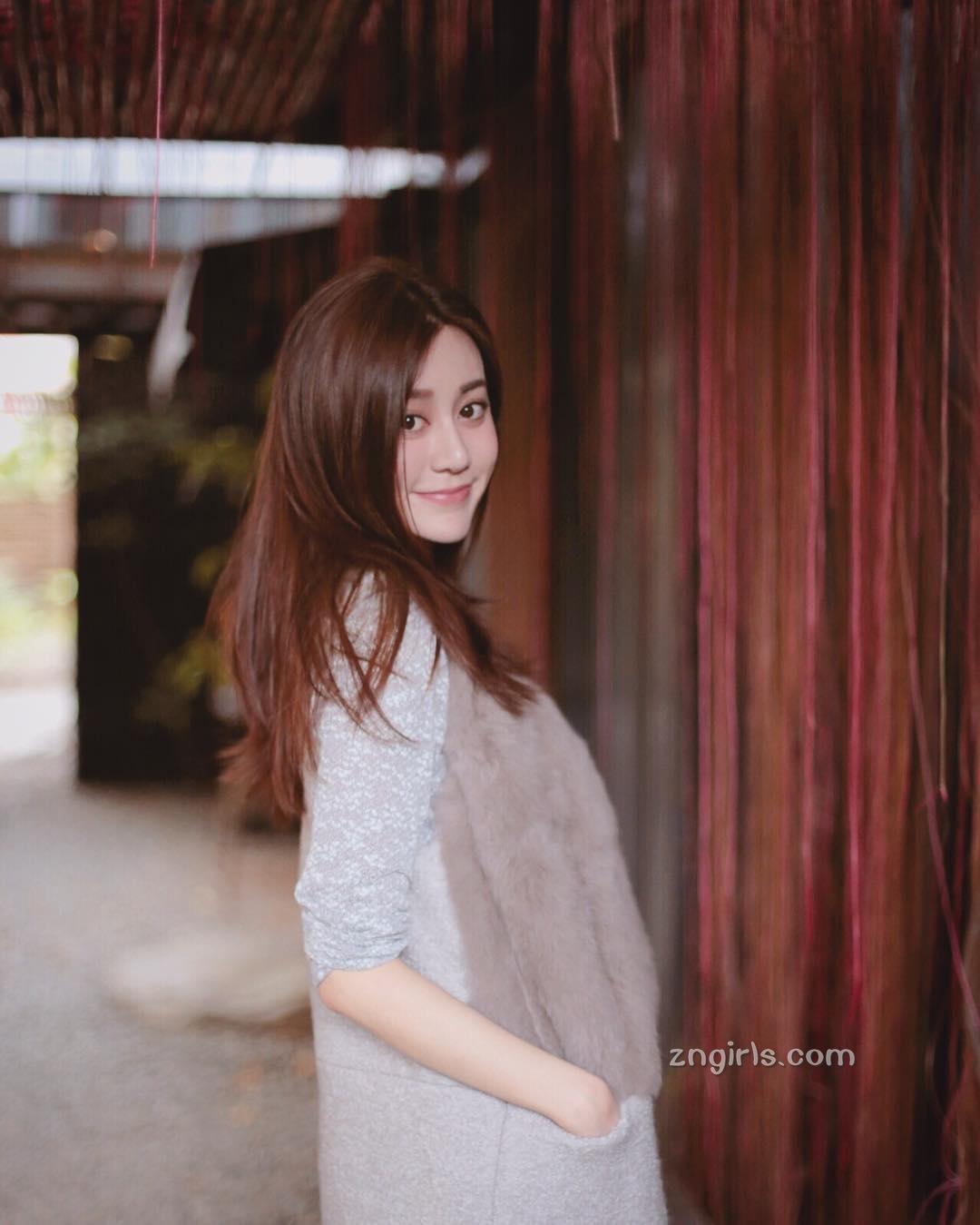 Isa Wang笑容甜美动人 爆好身材让人蠢蠢欲动