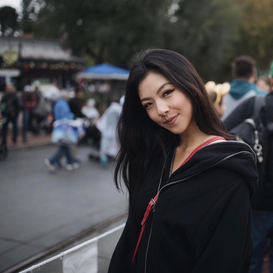 高尔夫甜心何沐妮 超人气巧克力尤物