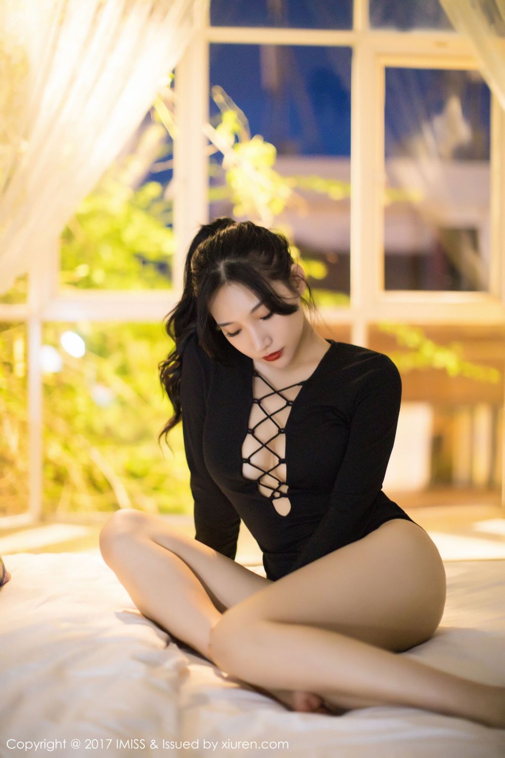 模特小狐狸Sica 黑色内衣妖娆曲线