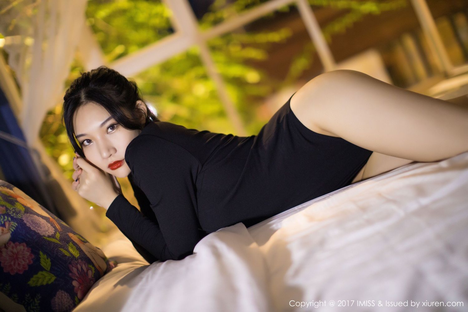 模特小狐狸Sica 黑色内衣妖娆曲线